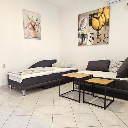 Apartment Vlado Vrsar Eksteriør bilde